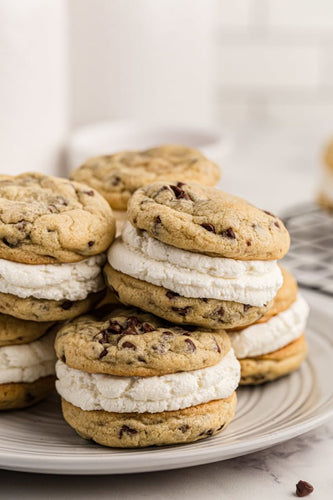 Skor edible cookie dough sandwich - The Cookie DOH! Factory